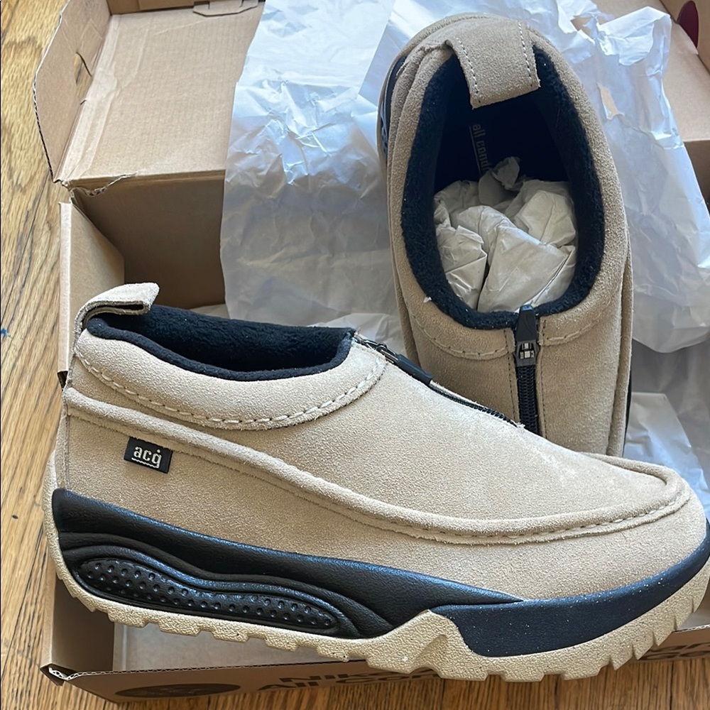 ACG IZY Khaki and Black Shoes